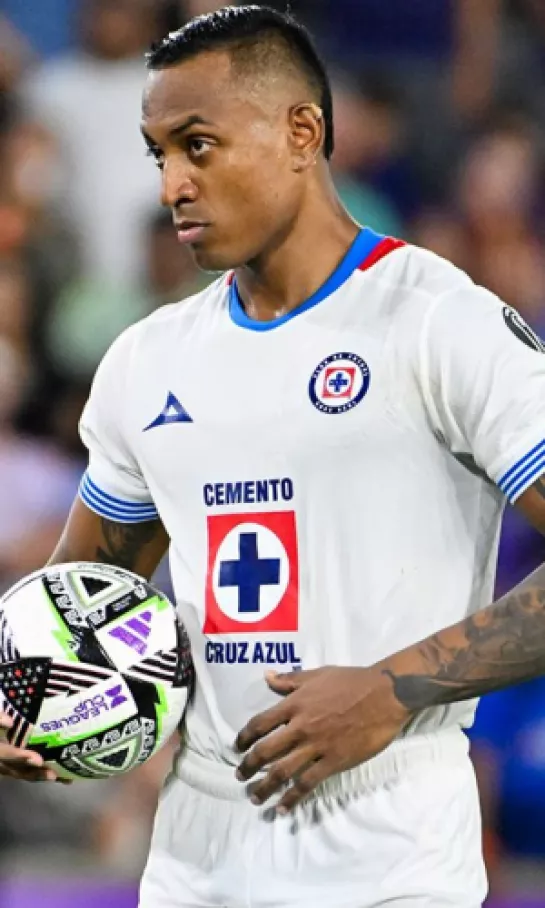 Todos en Cruz Azul, sorprendidos por la salida de Uriel Antuna