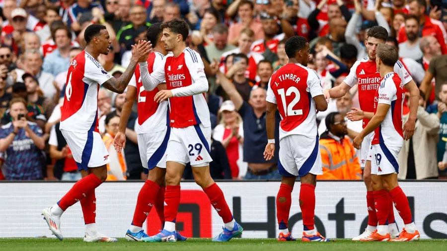 Arsenal sacó un punto ante Brighton en la Premier League