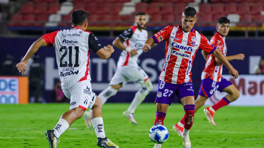 A base de golazos, San Luis acabó con el invicto del Atlas