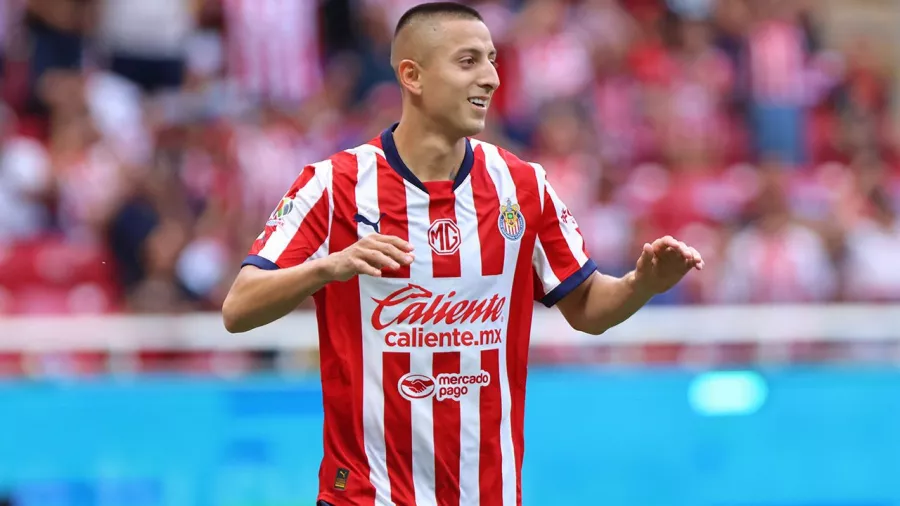 Así celebró Chivas su gran victoria en el Estadio AKRON.