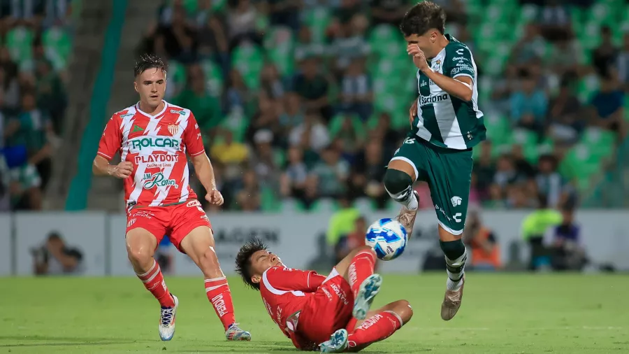 Noche heroica y de remontada para Santos Laguna