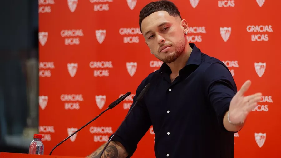 Así fue la despedida de Lucas Ocampos del Sevilla.