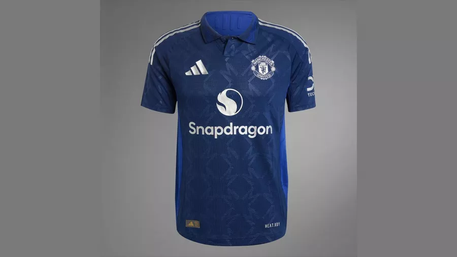 6. Manchester United, visitante (Adidas)