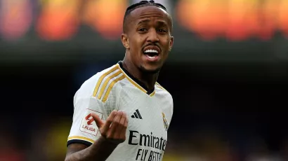 Eder Militao: muslo derecho