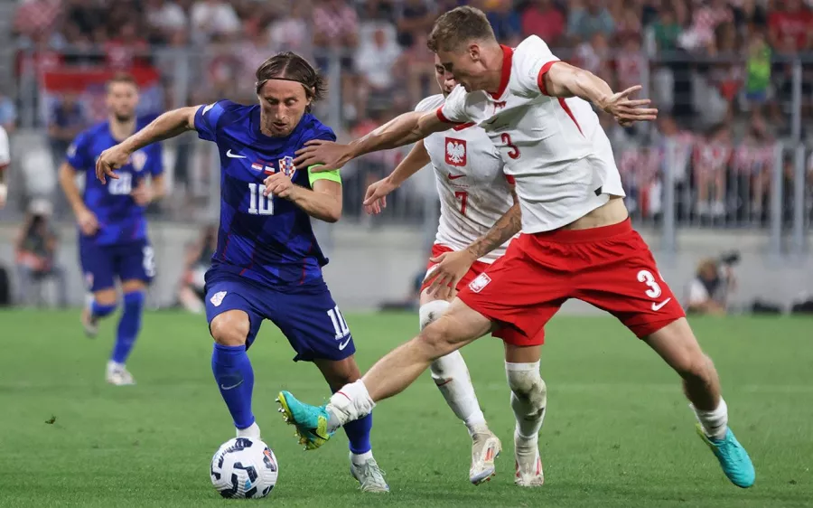 Luka Modric marca en un partido histórico y engrosa su leyenda