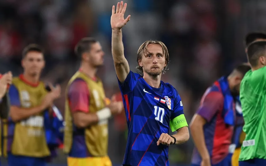 Luka Modric marca en un partido histórico y engrosa su leyenda