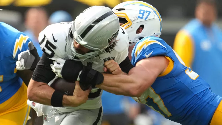 Los Angeles Chargers 22-10 Las Vegas Raiders