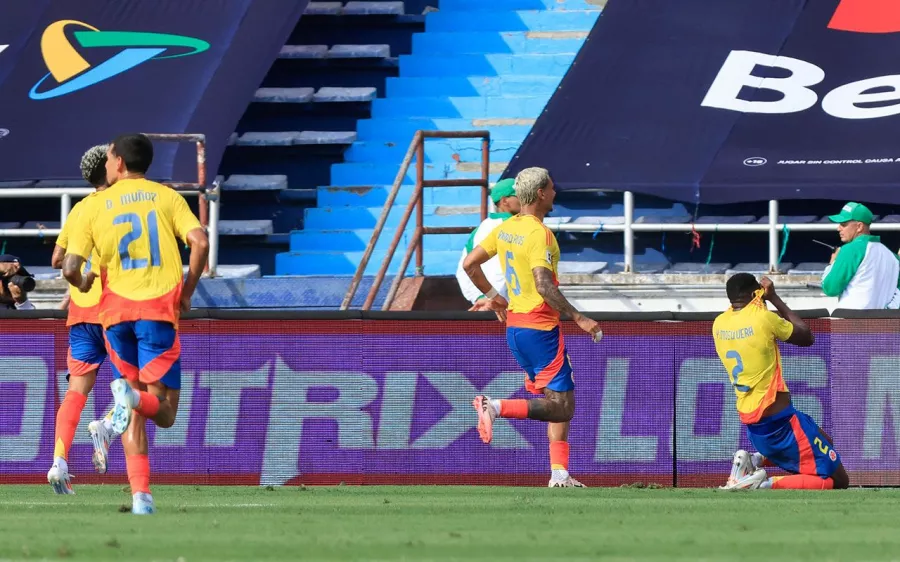 El gol de Colombia que acabó con la racha imbatible del 'Dibu' Martínez