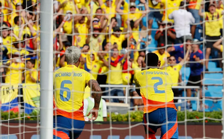 El gol de Colombia que acabó con la racha imbatible del 'Dibu' Martínez