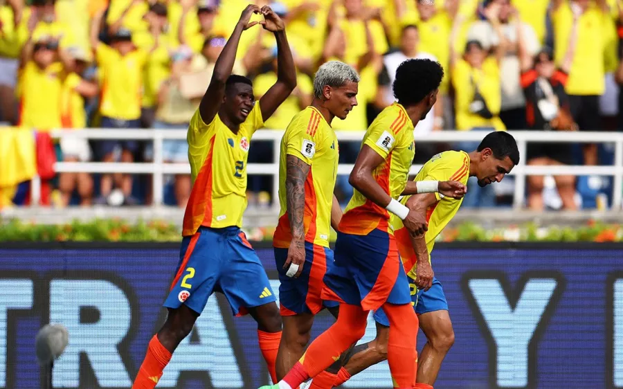 El gol de Colombia que acabó con la racha imbatible del 'Dibu' Martínez