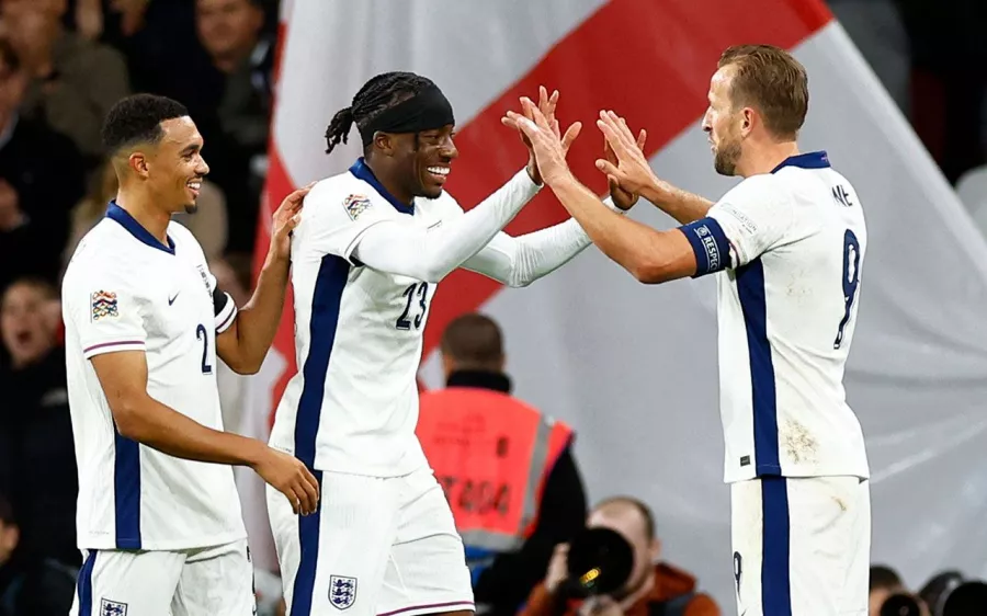 Harry Kane celebra con doblete su centenario