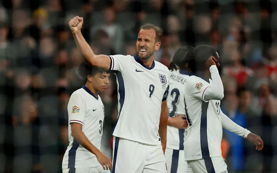 Harry Kane celebra con doblete su centenario