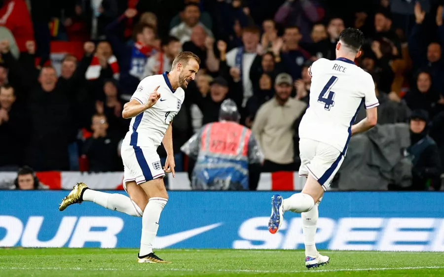 Harry Kane celebra con doblete su centenario