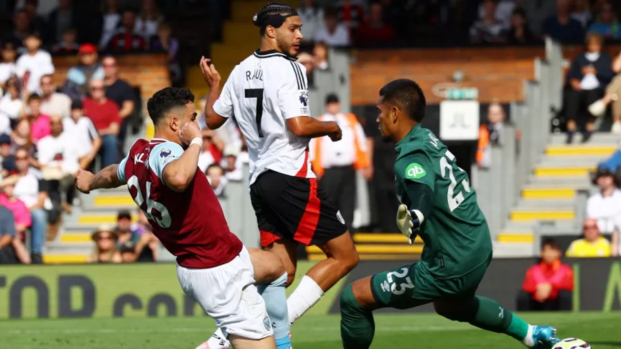 Sexto gol de Jiménez frente a West Ham 