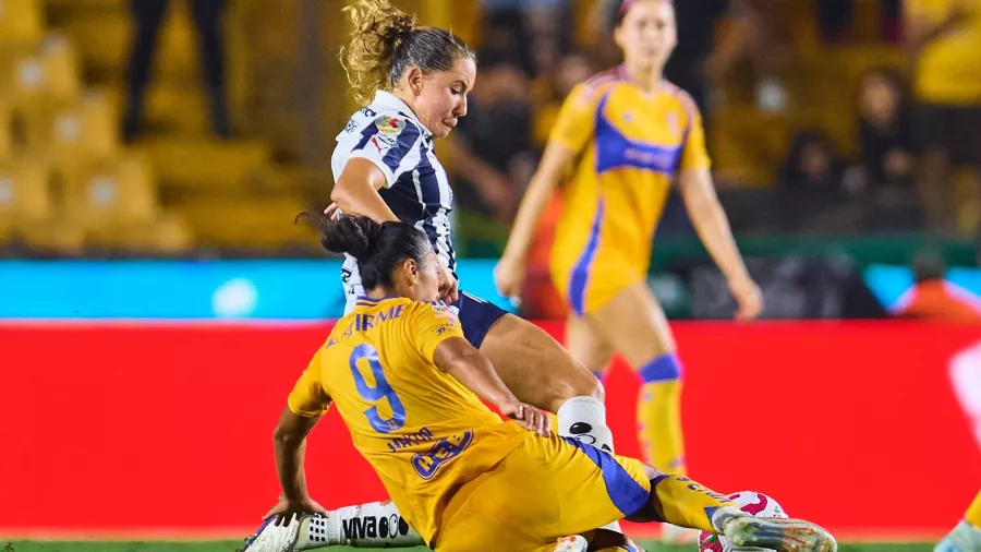 Amazonas y Rayadas dividieron fuerzas en el Clásico Regio femenil