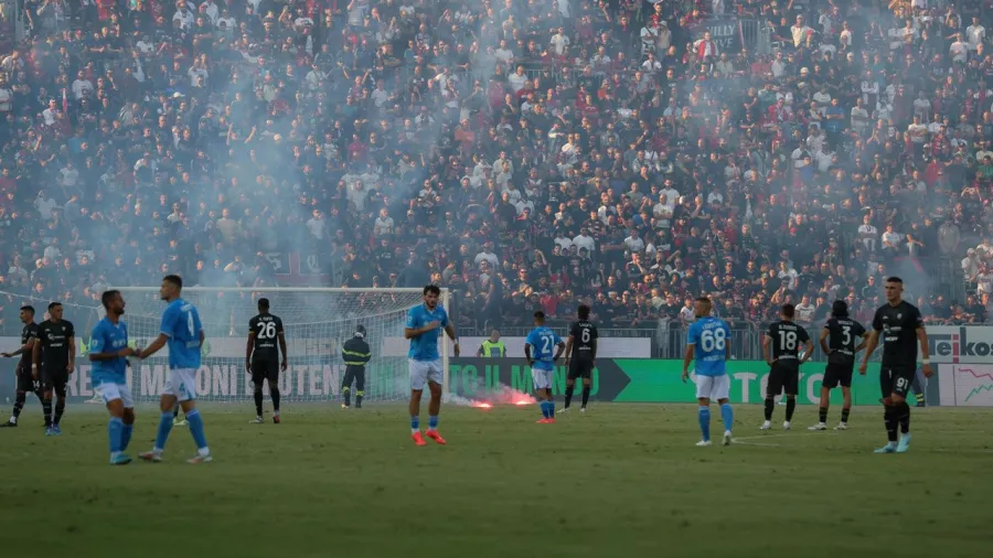 Napoli brilló ante Cagliari y ya está donde quería en la Serie A