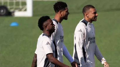 Bellingham realizó parte del entrenamiento junto a Vinícius Jr. y Kylian Mbappé