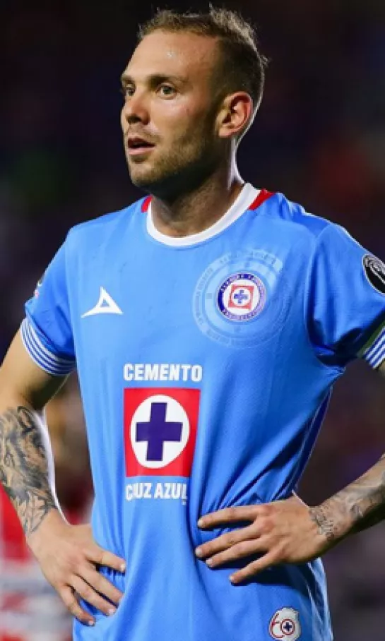 Pese a la paliza que recibió, Cruz Azul sigue como líder del Apertura 2024