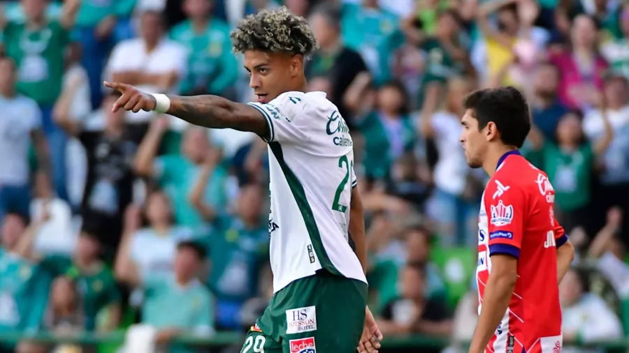 Jhonder Cádiz anotó su quinto gol del torneo.