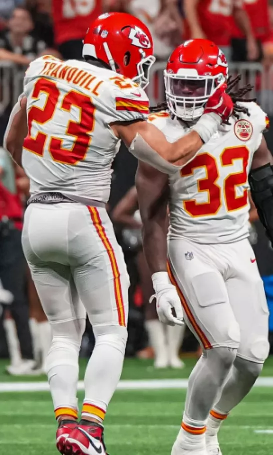 Sudaron de más, pero los Chiefs siguen invictos