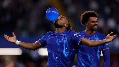 Christopher Nkunku lleva a Chelsea a la siguiente ronda de la Carabao Cup