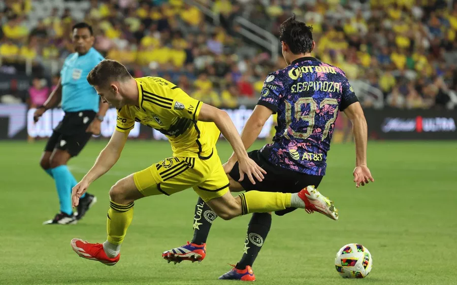 El América juega la final con su uniforme de gala