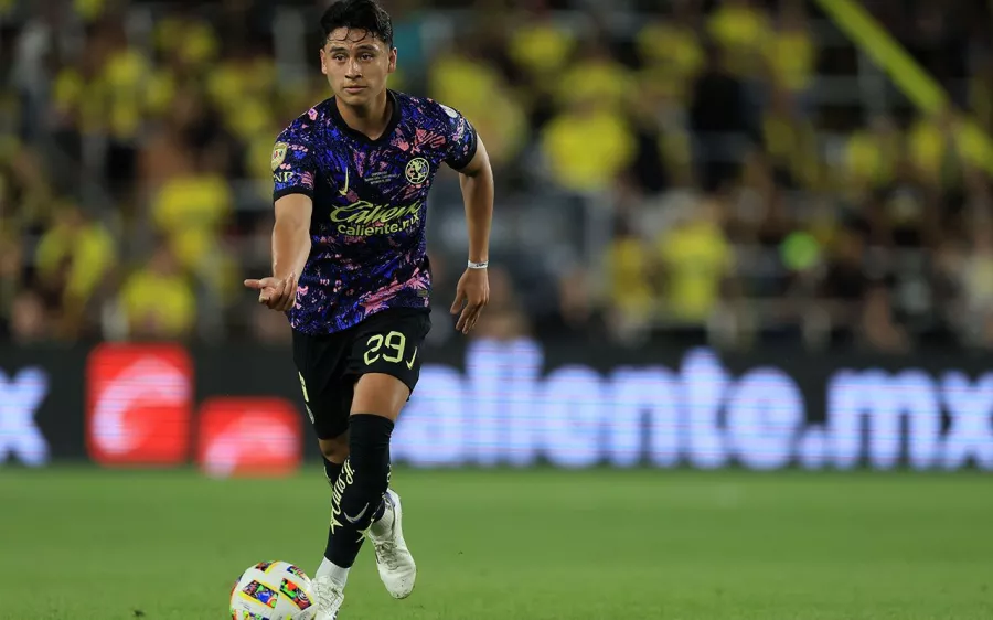 El América juega la final con su uniforme de gala