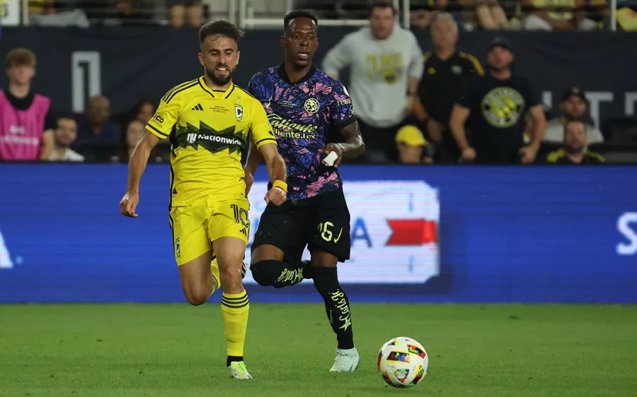 El América juega la final con su uniforme de gala