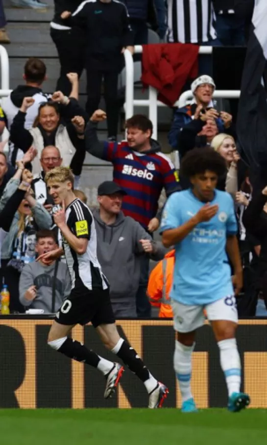 Newcastle empató con Manchester City y sacudió la Premier League