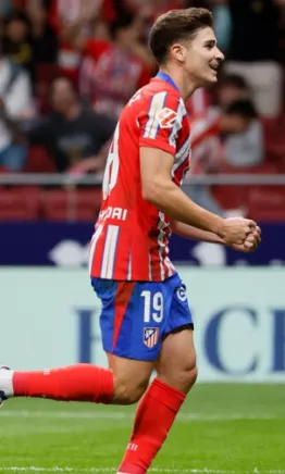 Julián Alvarez llega en buen momento al derbi contra Real Madrid