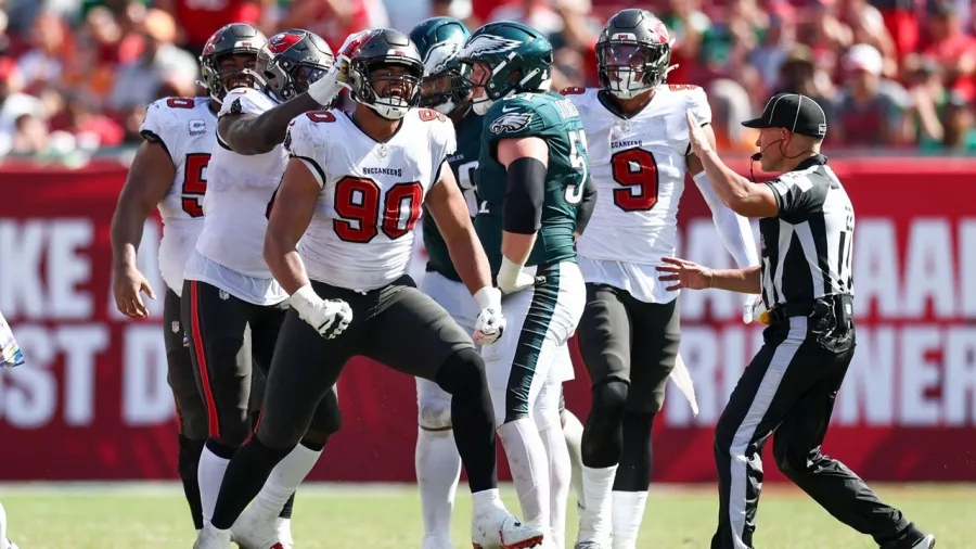 Buccaneers 33-16 Eagles