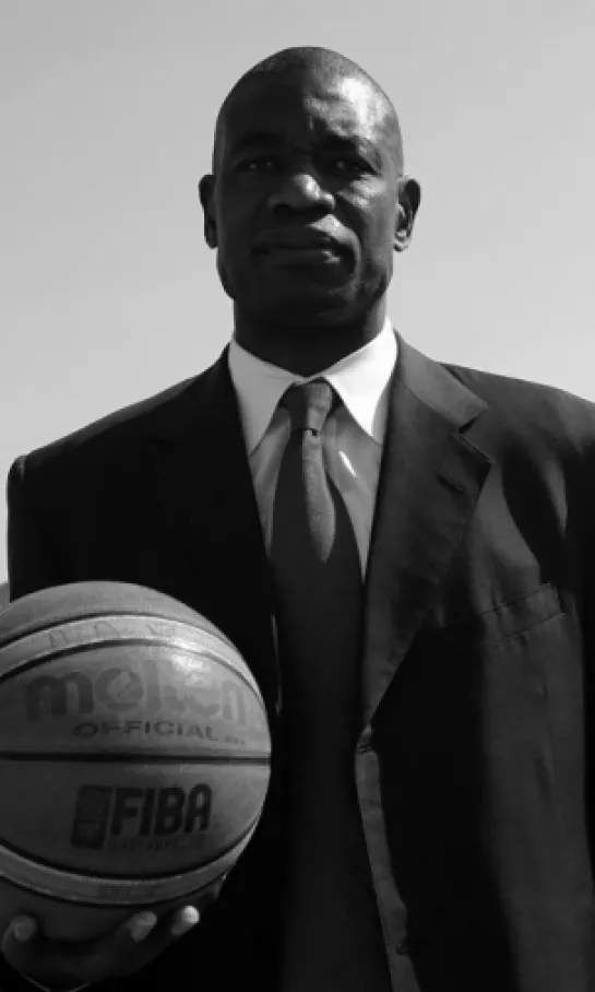 La NBA se despidió de Dikembe Mutombo