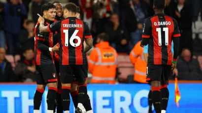 Bournemouth ganó en la Premier League sin Julián Araujo