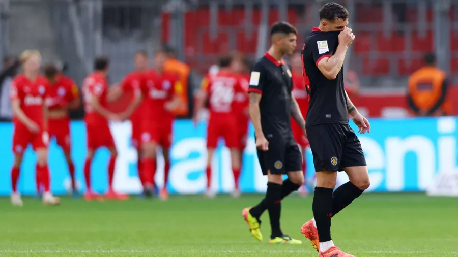 Bayer Leverkusen 2-2 Holstein Klein