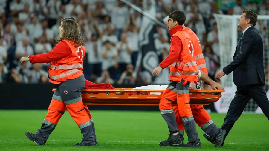 Dani Carvajal prendió las luces rojas y preocupa a Real Madrid