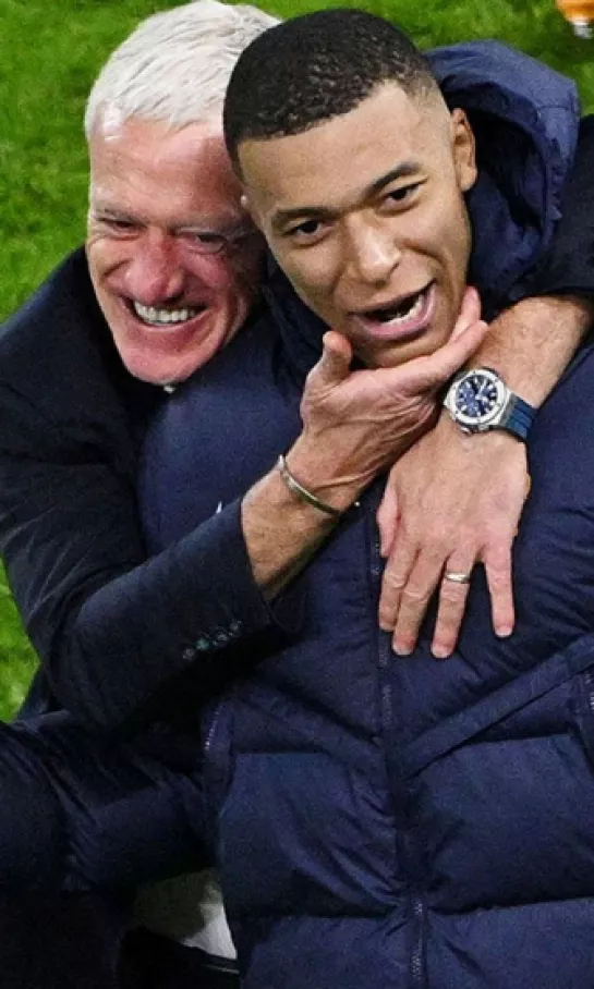 Didier Deschamps, a la defensa de Kylian Mbappé