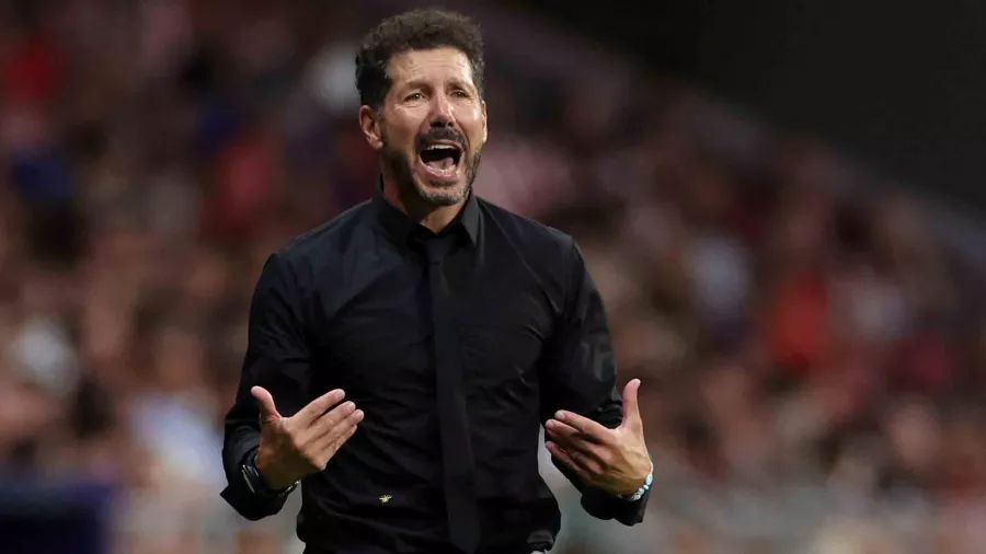 5. Diego Simeone: 1.42 billones de euros, 10 títulos