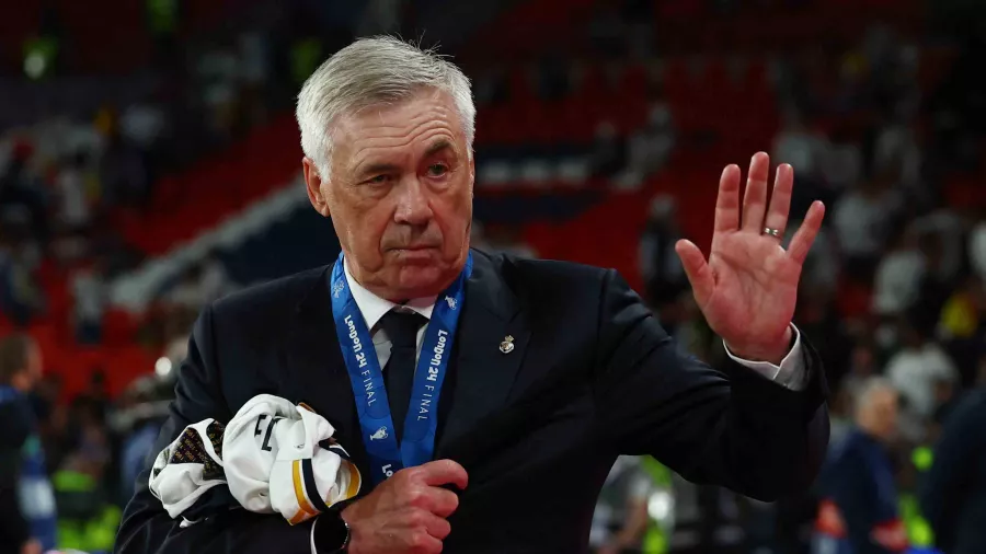 3. Carlo Ancelotti: 1.79 billones de euros, 29 títulos