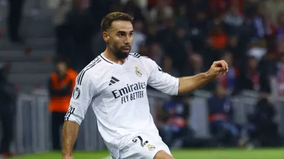 Dani Carvajal: rotura del ligamento cruzado anterior, rotura del ligamento colateral externo y rotura del tendón poplíteo, se perderá el resto de la temporada.