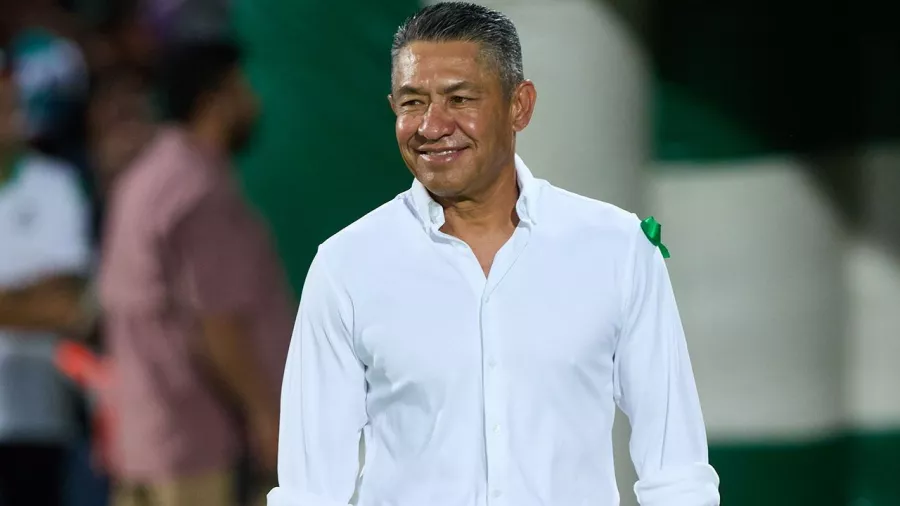 ¿Un tercer técnico despedido? Santos Laguna es último lugar y muchos apuntan a Ignacio Ambriz.