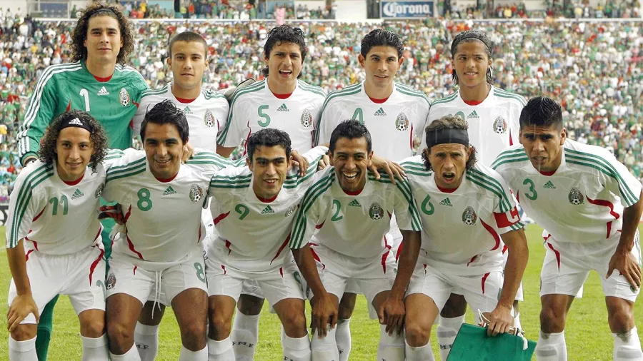 El 9 de septiembre de 2007, México jugó por última vez en el Estadio Cuauhtémoc, pero ¿quiénes fueron los jugadores titulares y el entrenador de ese partido amistoso?