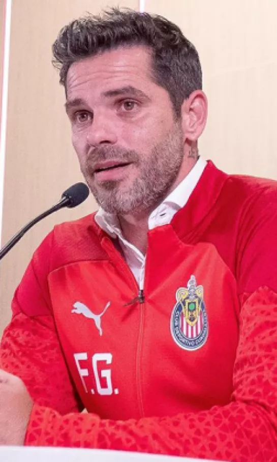 Hasta los gobernantes 'destrozan' a Fernando Gago y a Chivas: "es una vergüenza"