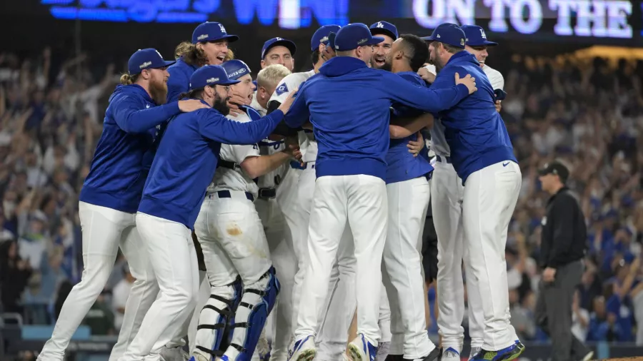 Los Dodgers taparon bocas y festejaron a lo grande