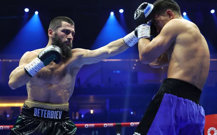 Los golpes que llevaron a Artur Beterbiev a la gloria