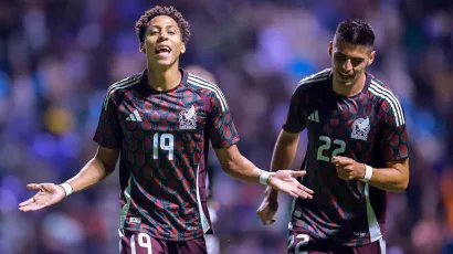 México salió inspirado y así celebra contra el Valencia