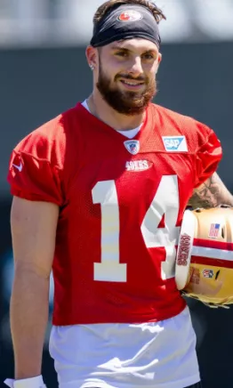 El novato de los 49ers, Ricky Pearsall, regresó a los entrenamientos