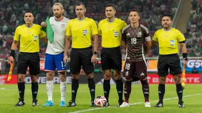 Andrés Guardado salió como capitán en su partidode despedida con la Selección Mexicana.