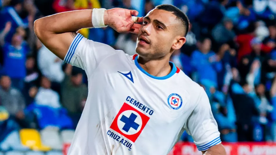 2.	Giorgios Giakoumakis (delantero griego), Cruz Azul | 9 MDE