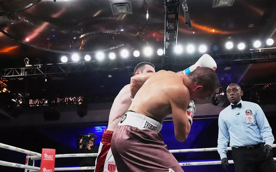 Los demoledores golpes que acabaron con Tim Tszyu