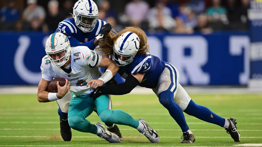 Indianapolis Colts 16-10 Miami  Dolphins